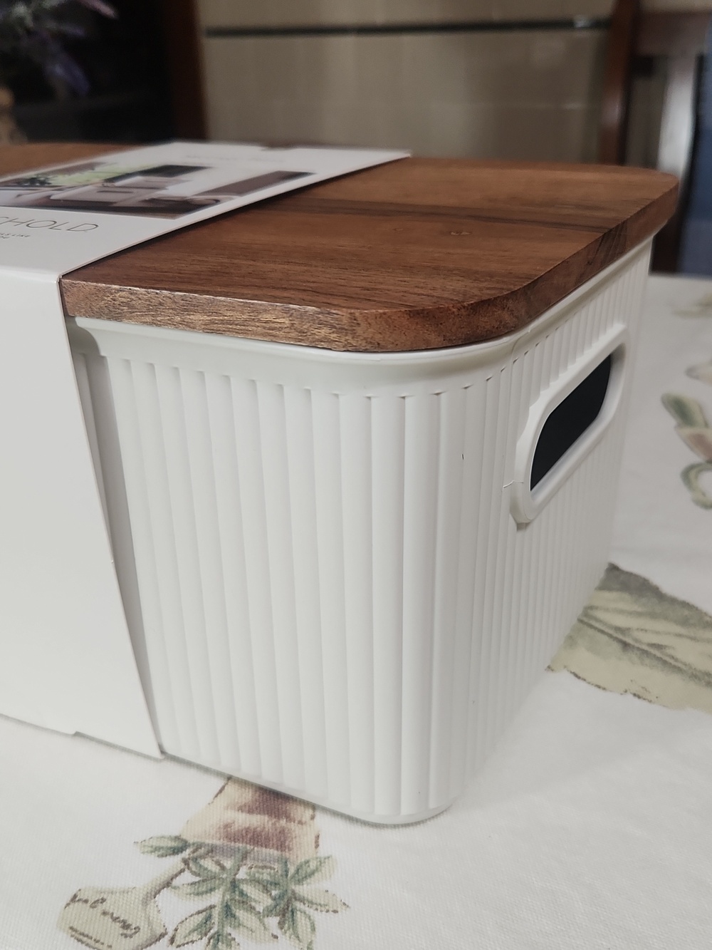 THRESHOLD STORAGE BINS - Picture 3 of 13